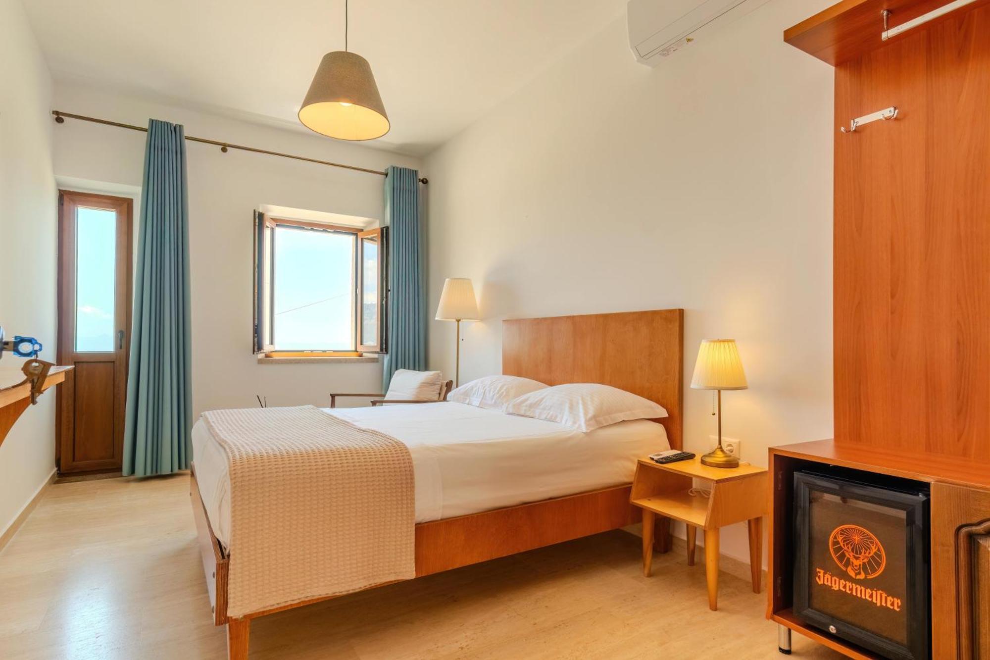 Hotel Annapolis à Himarë Extérieur photo